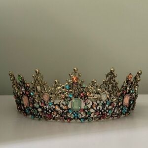 Multi-color tiara crown